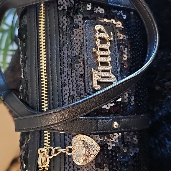 Juicy Couture Black Sequin Barrel Bag - Picture 4 of 8